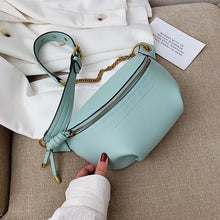 Load image into Gallery viewer, Women&#39;s Leather Fanny Packs / Belt Bags
